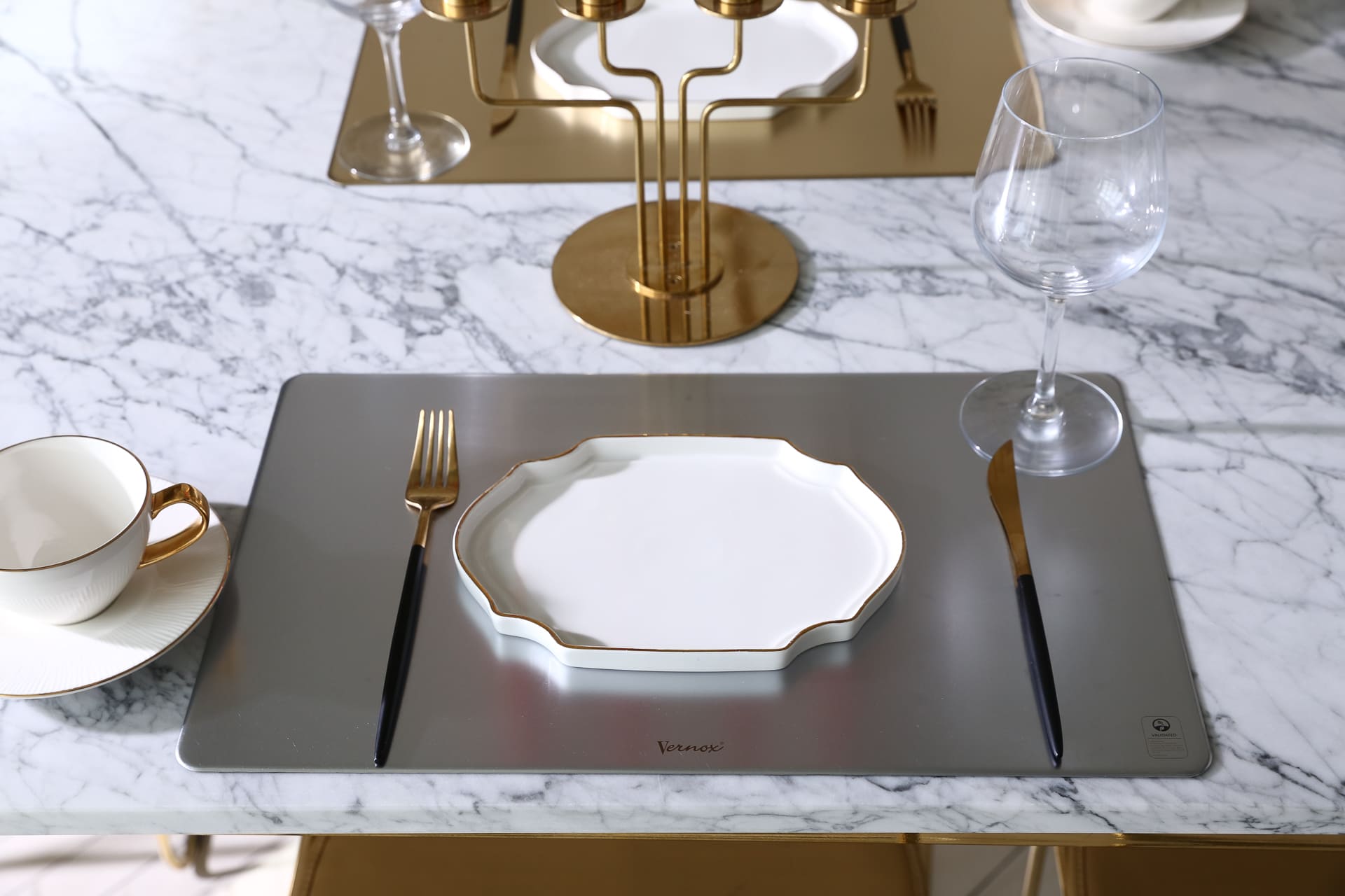 VERNOX Kitchen Non-Slip Stainless Steel Table Mat (L) Gold
